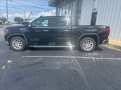 Used 2021 GMC Sierra 1500 SLT w/ SLT Convenience Package AWD/4WD image 8