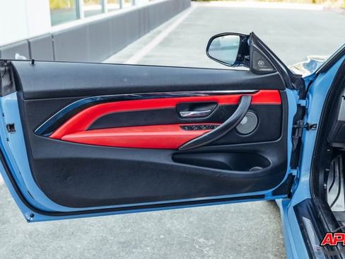 Used 2018 BMW M4 Convertible w/ Competition Package image 67