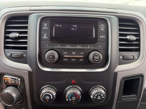 Used 2017 RAM 1500 ST w/ SXT Appearance Group AWD/4WD image 19