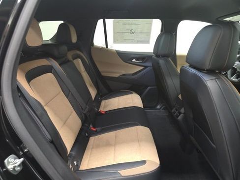 New 2026 Chevrolet Equinox ACTIV w/ Convenience Package III image 26