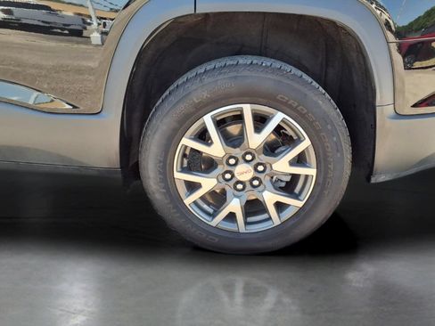 Used 2023 GMC Acadia SLE w/ Driver Convenience Package FWD image 26