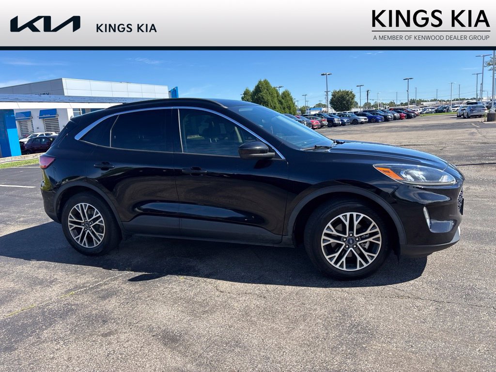 Used 2020 Ford Escape SEL FWD image 3