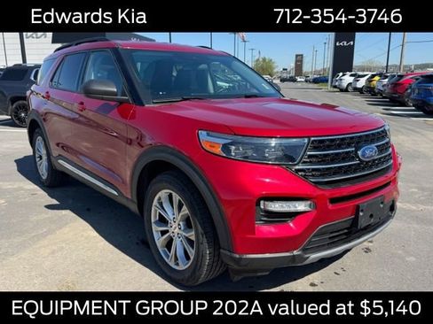 Used 2020 Ford Explorer XLT w/ Equipment Group 202A image 1