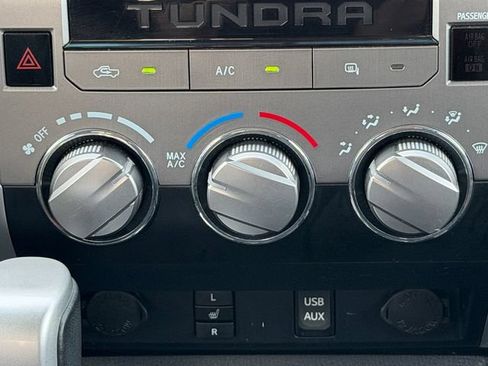 Used 2017 Toyota Tundra SR AWD/4WD image 23