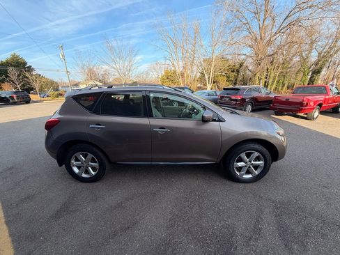 Used 2010 Nissan Murano SL w/ Leather Pkg image 7