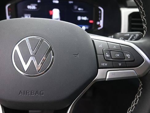Used 2023 Volkswagen Atlas SE FWD image 14