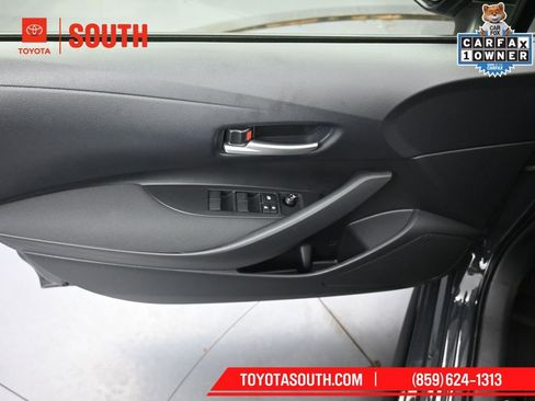 Used 2026 Toyota Corolla SE w/ SE Premium Package image 24