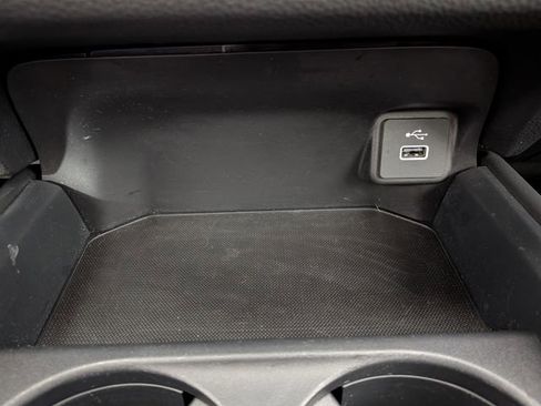 Used 2024 Honda HR-V Sport image 8