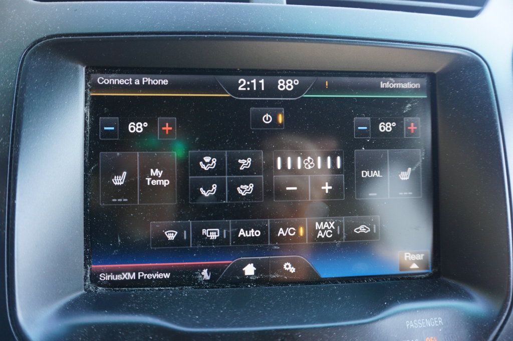 Used 2013 Ford Explorer XLT FWD image 11