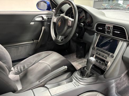 Used 2006 Porsche 911 Carrera S image 8