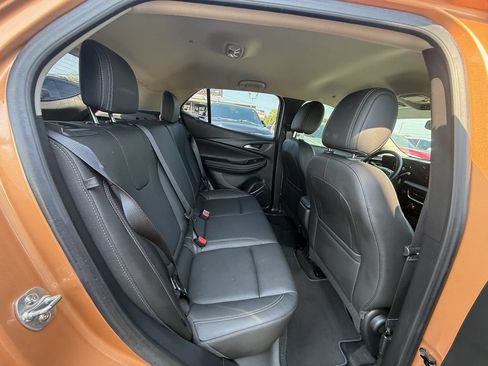 Used 2024 Buick Encore GX Sport Touring w/ Black Roof Package FWD image 21