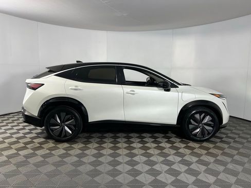 Used 2024 Nissan Ariya FWD image 5