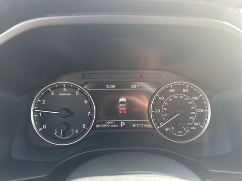 Used 2026 Mitsubishi Outlander SE image 9