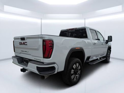 New 2026 GMC Sierra 2500 Denali w/ Denali Reserve Package AWD/4WD image 3