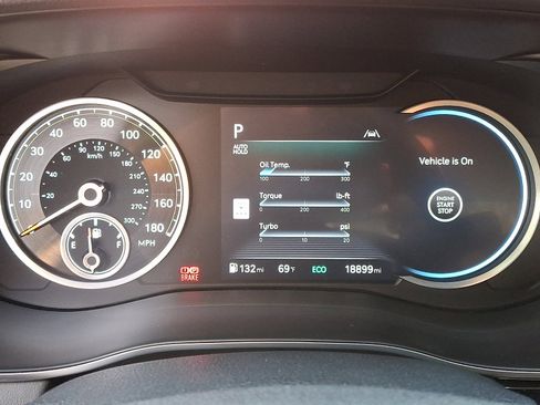 Certified 2025 Genesis G70 3.3T Advanced AWD/4WD image 25