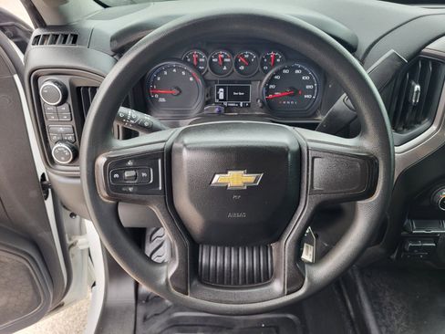 Used 2020 Chevrolet Silverado 1500 W/T w/ WT Value Package AWD/4WD image 21