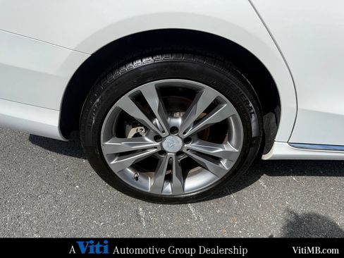 Used 2018 Mercedes-Benz C 300 4MATIC Sedan image 14