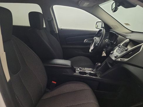 Used 2017 GMC Terrain SLE FWD image 21