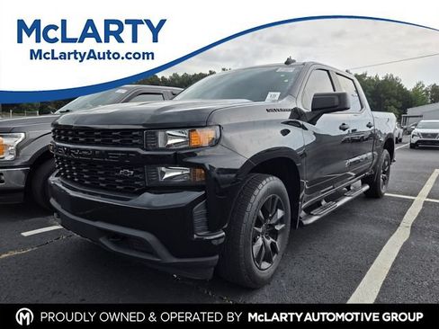 Used 2022 Chevrolet Silverado 1500 Custom RWD image 1