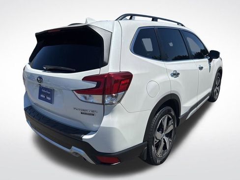 Used 2019 Subaru Forester Touring AWD/4WD image 7