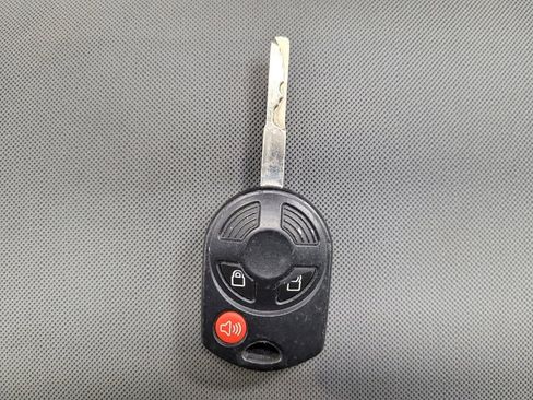 Used 2014 Ford Escape SE FWD image 32