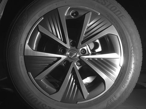 Used 2024 Lexus RZ 300e Premium w/ Accessory Package (Z1) FWD image 11