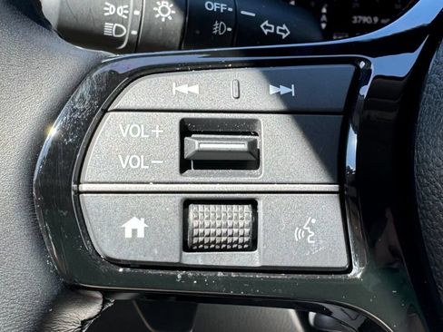Used 2023 Honda Pilot Touring image 27