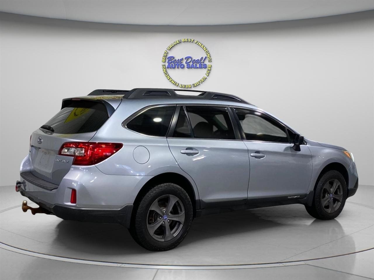 Used 2015 Subaru Outback 2.5i AWD/4WD image 5