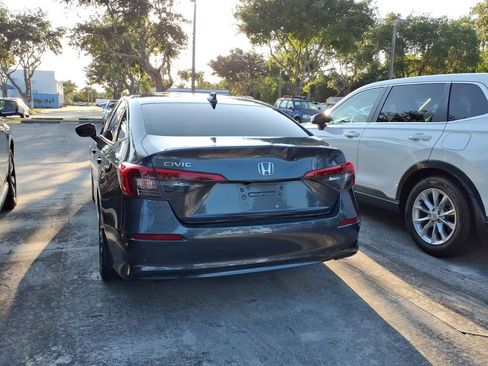 Used 2022 Honda Civic EX image 7