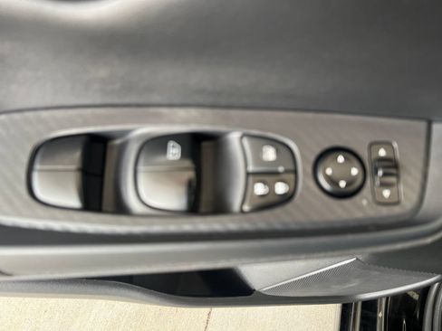 Certified 2023 Nissan Sentra SV FWD image 45