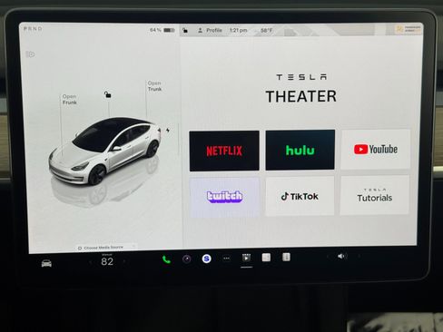 Used 2023 Tesla Model 3 Standard Range image 24