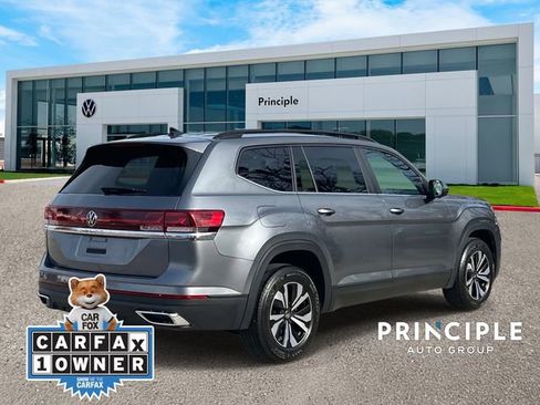 Used 2024 Volkswagen Atlas SE image 5