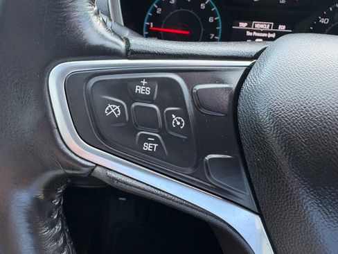 Used 2018 Chevrolet Equinox LT AWD/4WD image 36