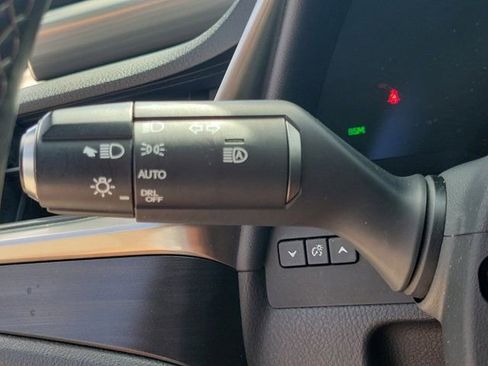 Used 2021 Lexus ES 350 F Sport w/ Accessory Package image 38