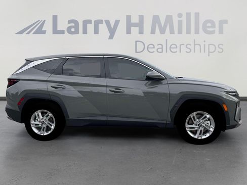 New 2026 Hyundai Tucson SE FWD image 9