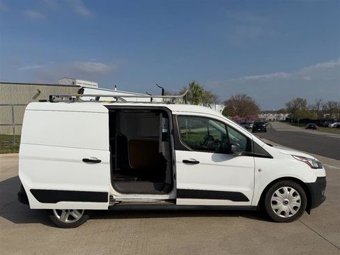 Used 2020 Ford Transit Connect XL image 9