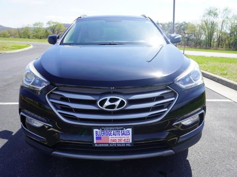 Used 2017 Hyundai Santa Fe Sport image 18