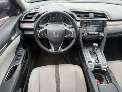 Used 2019 Honda Civic EX image 10