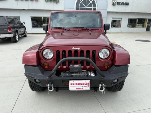 Used 2012 Jeep Wrangler Rubicon w/ PWR Convenience Group image 2