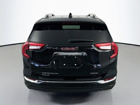 Used 2024 GMC Terrain Denali w/ Black Diamond Edition AWD/4WD image 6