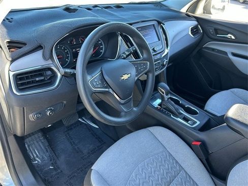 Used 2024 Chevrolet Equinox LS image 18