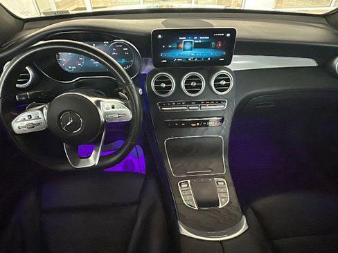 Used 2021 Mercedes-Benz GLC 300 image 16