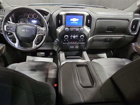 Used 2021 Chevrolet Silverado 1500 LT Trail Boss image 2