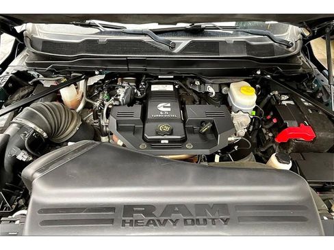 Used 2022 RAM 2500 Laramie image 31