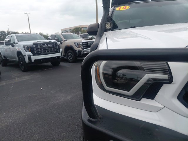 Used 2014 Toyota Tacoma 4x4 Double Cab w/ TRD Off-Road Package image 11