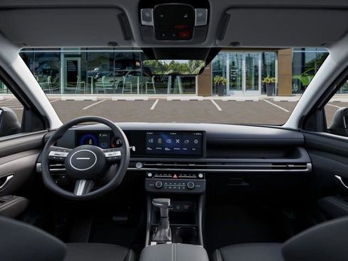 New 2026 Hyundai Tucson SE image 12