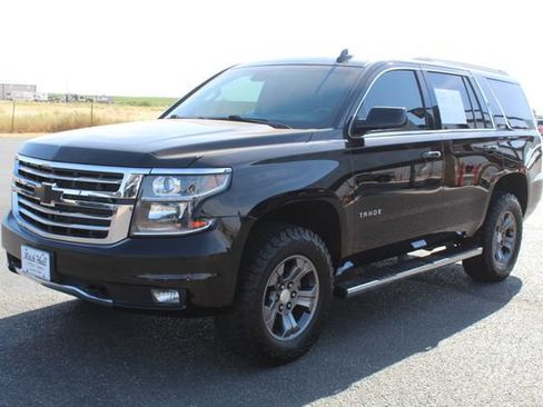 Used 2016 Chevrolet Tahoe LT w/ Off-Road Package AWD/4WD image 9