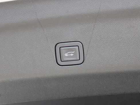 New 2027 Chevrolet Tahoe Premier w/ Advanced Technology Package AWD/4WD image 17