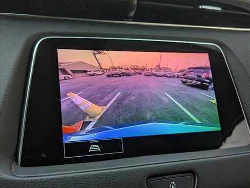 Used 2023 Cadillac XT4 Premium Luxury image 13