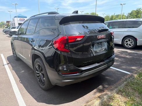 Used 2020 GMC Terrain SLE w/ Driver Convenience Package FWD image 4